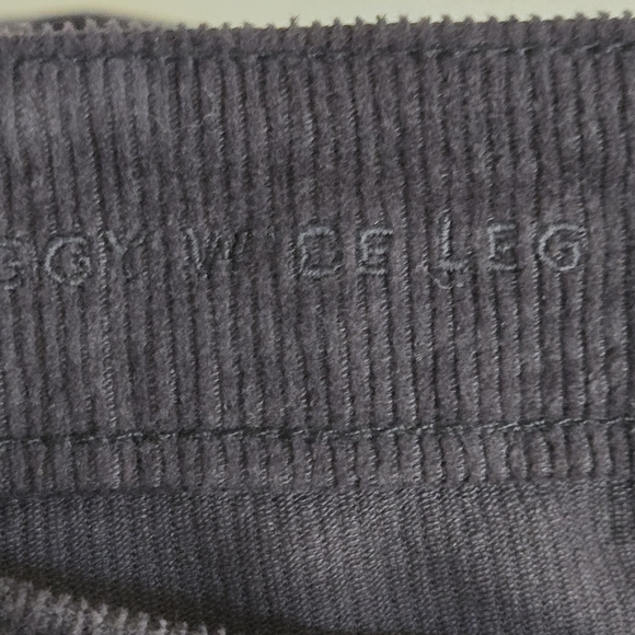 American Eagle Low Rise Wide Leg Dark Gray Corduroy Pants 2024 Size 8 - Picture 7 of 13